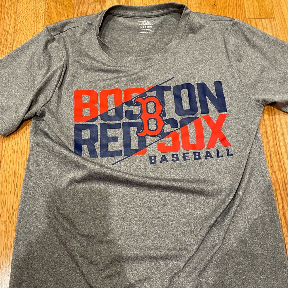 Red Sox tshirt